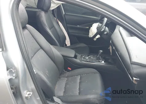 2021 Mazda Cx-30 Preferred from USA, damaged, VIN 3MVDMBCL6MM240663